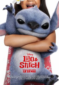 Poser pour Lilo & Stitch