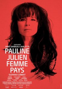 Poser pour Pauline Julien : Femme pays